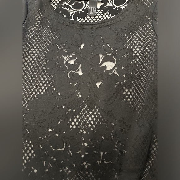 T Collection lace long sleeve top XS - Picture 4 of 4